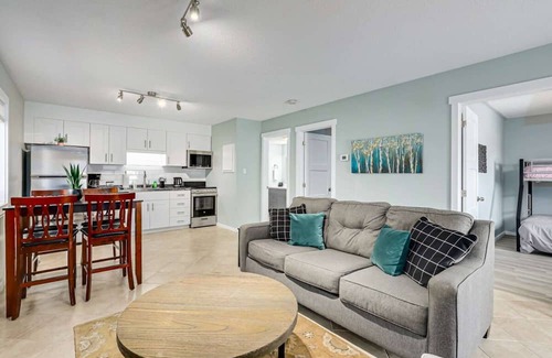 Collingwood Condo | The Alpine - Central Collingwood Condo