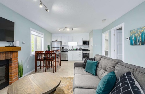 Collingwood Condo | The Alpine - Central Collingwood Condo