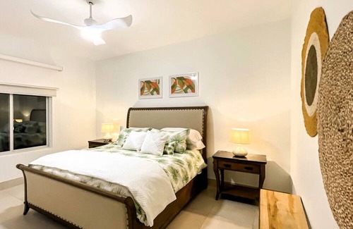 Playa Blanca Condo | Laguna Retreat w/ Private Pool - Minutes to Beach - King Bed - Sleeps 9