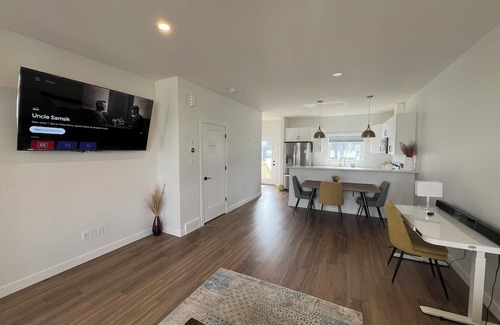 Regina House | 5 minutes walk from save on foods, starbucks and other amenities