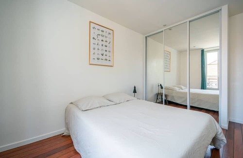 Bourg-la-Reine Apartment | Vrbo Property