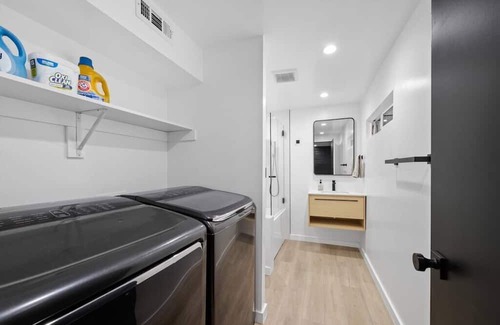 Running Springs House | Updated Mountain Cabin Retreat with Majestic Views