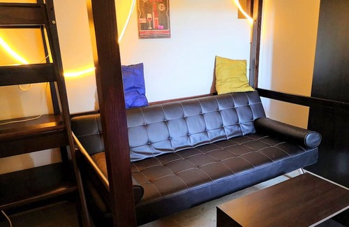 Route d'Arles Apartment | Apartment 'Le Petit Studio De Nîmes' with Shared Terrace, Wi-Fi and Air Conditioning