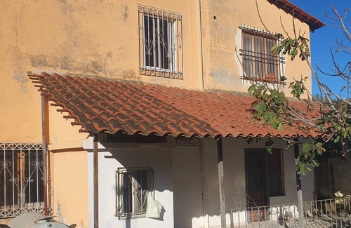 Vlore Villa | Hostel Tranquility. Pitch your tent, use our beds, save money.