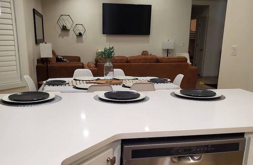 Ammon Condo | Private Townhome near Idaho Falls Hospitals and Yellowstone/Jackson, WY.