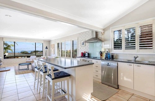Killcare Heights House | Seahaven at Manly View