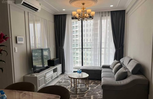 District 9 House | HoTel Aimee