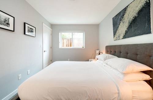 Alberta Arts District Apartment | Newly-constructed apartment located near Portland's bustling Alberta district