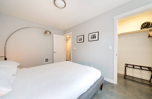 Alberta Arts District Apartment | Newly-constructed apartment located near Portland's bustling Alberta district