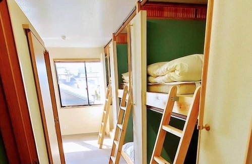 Ido-mura House | A whole guest house charter plan for friends and m / Sanuki Kagawa