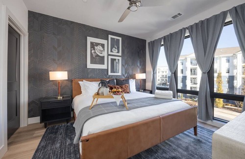 West End House | Adonis - Odyssey - Heart of Midtown