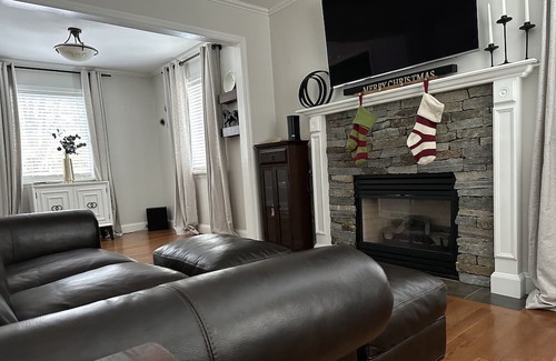 Saratoga Springs House | The Gray Horse. Cozy and inviting home in the center of everything Saratoga!