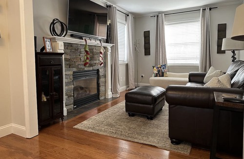Saratoga Springs House | The Gray Horse. Cozy and inviting home in the center of everything Saratoga!