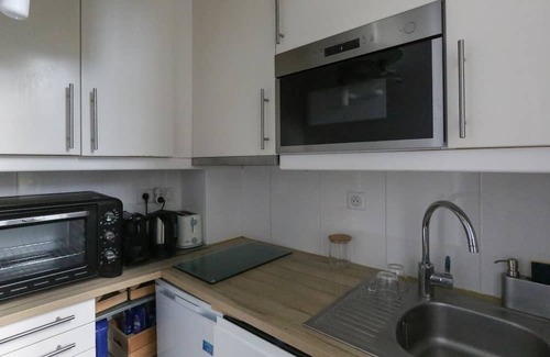 Vanves Apartment | Comfortable and well-appointed 30 m² apartment