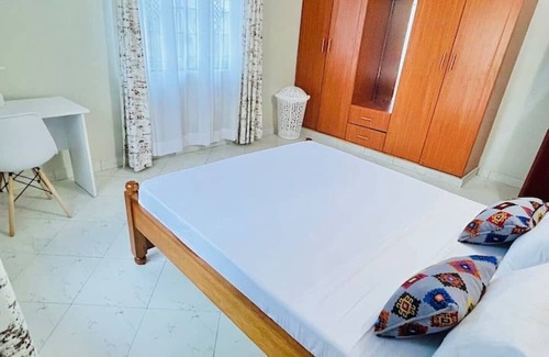 Ukunda Apartment | Autumn House