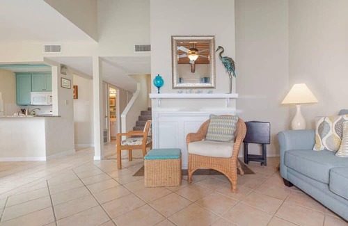 Sailhouse Condo | Bayfront Shores Summa