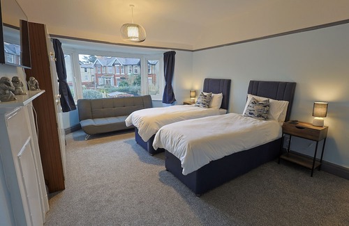 Rhos on Sea House | Waves of Memories Rhos on Sea