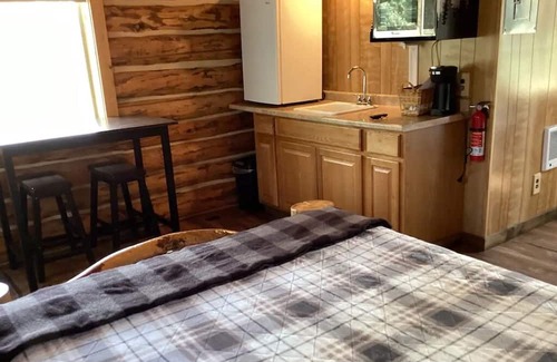 Swan Valley Cabin | Studio cabin