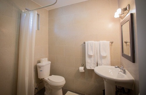 Tamuning Apartment | Beachfront Studio-Unit 205 Ocean Villa
