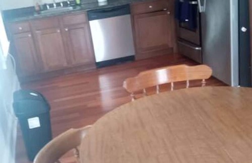 Niskayuna Apartment | 2 bedroom suite with free parking