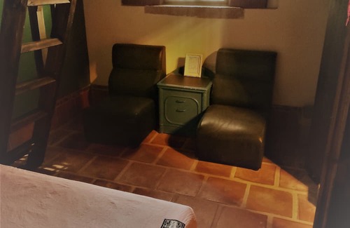 Jinning Bed & Breakfast | Artistic Nest
