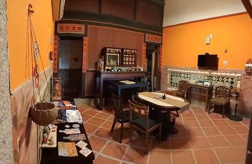 Jinning Bed & Breakfast | Artistic Nest