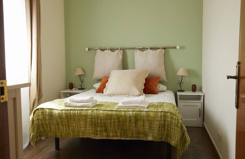Olivella House | Holiday Home "Vila Allegra" with Mountain View, Private Pool & Wi-Fi