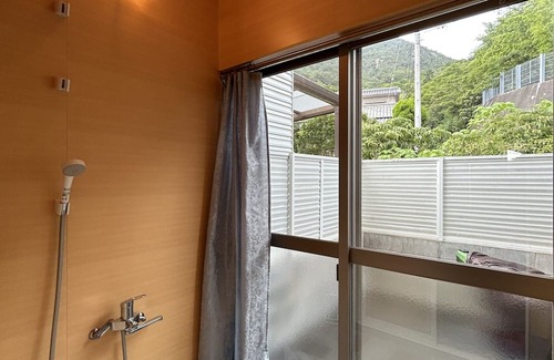Onomichi Resort | 10seconds From the Beautiful sea in Front. Enjoy Bbq, Cycling, Sup With Dogs