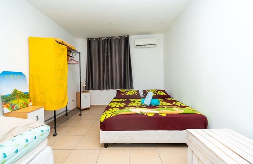 Papeete Apartment | Temaeo Ferry Apartment #2