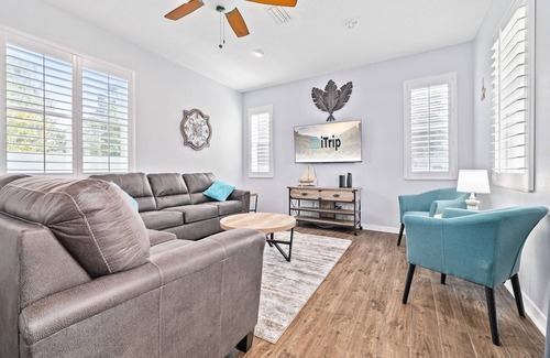 Palm Harbor House | Family Fun House w/Heated Pool, Ping Pong, Foosball, Video Game Room near Downtown Palm Harbor!