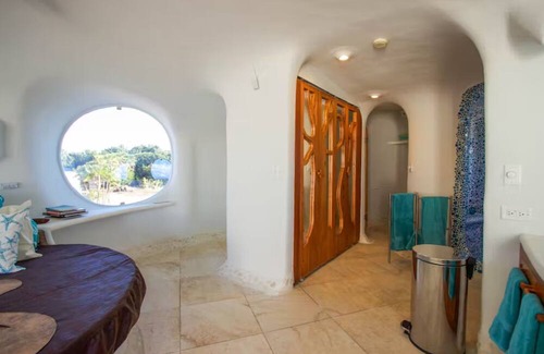 Placencia Villa | Alterhome Shark Studio