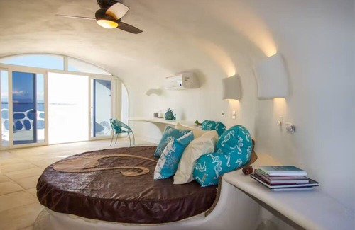 Placencia Villa | Alterhome Shark Studio