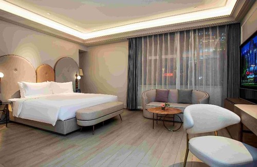 Erdao Hotel | Mercure Changchun Ziyou Road Dahua