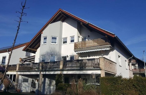 Mandelbachtal Apartment | Ferienwohnung Kempf Mandelbachtal