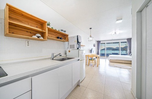 Geoje House | Geoje Island The Climb Spa Pension