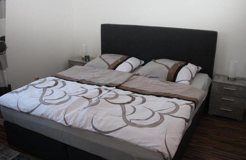 Mandelbachtal Apartment | Ferienwohnung Kempf Mandelbachtal