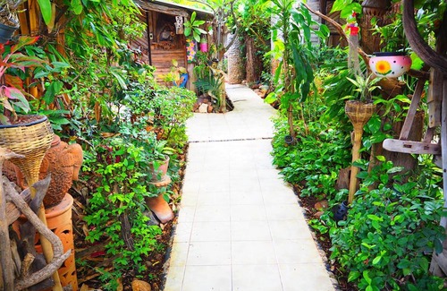 Kamphaeng Phet House | Three J Guesthouse