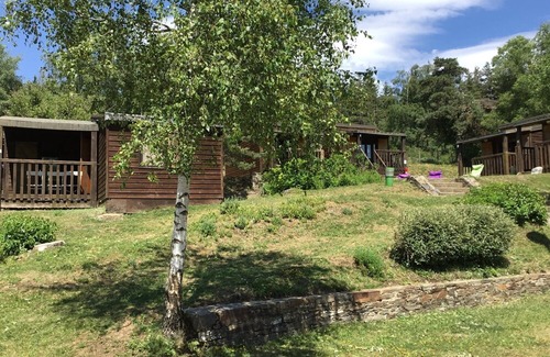 Le Bleymard Hotel | Les Chalets Du Goulet