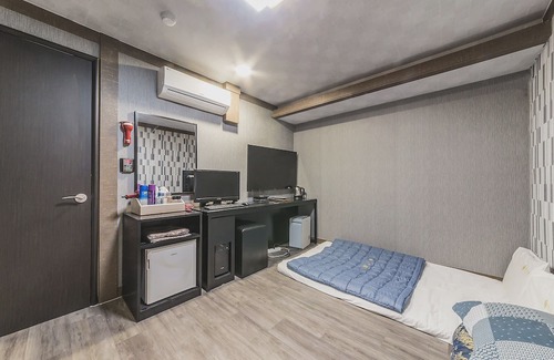 Wonju Hotel | Wonju Khan