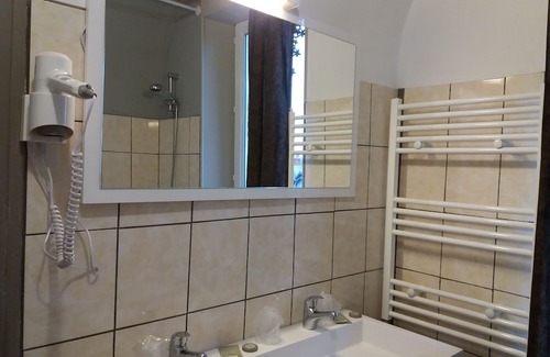 Saint-Honore-les-Bains Bed & Breakfast | Les Buissonnets