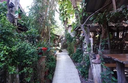 Kamphaeng Phet House | Three J Guesthouse