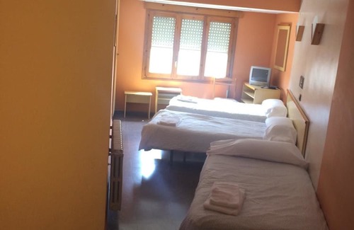 Borja House | Hostal Gabás
