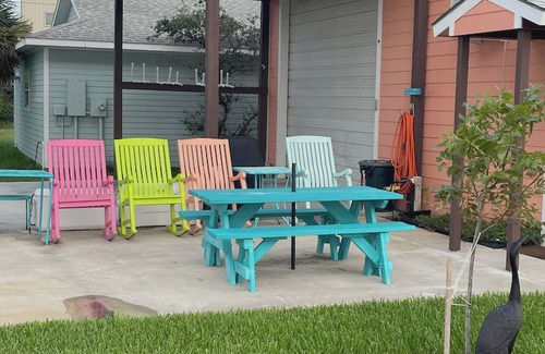 Port O Connor Apartment | The Barnacle-Perfect for the Fishermen.