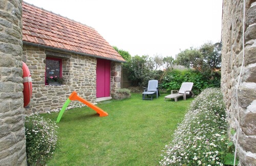 Vicq-sur-Mer Cottage | Charming Stone Cottage with Private Garden, Terrace, Bikes, and Near Coastal Trails
