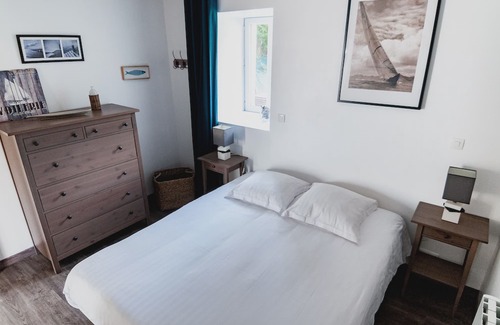 Isigny-sur-Mer Cottage | Cottage sleeps 4 near the D-Day landing beaches. Pets allowed