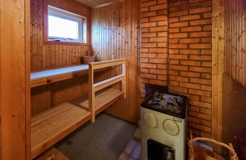 Hokerum House | Nice Home In Hökerum With Sauna