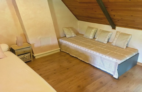 Grandchamp House | Cottage in the countryside between Charny and Toucy