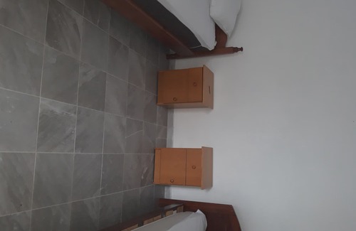 Vasa Koilaniou Apartment | EXTREME VIEW cafe restaurant and ROOMS TO LET