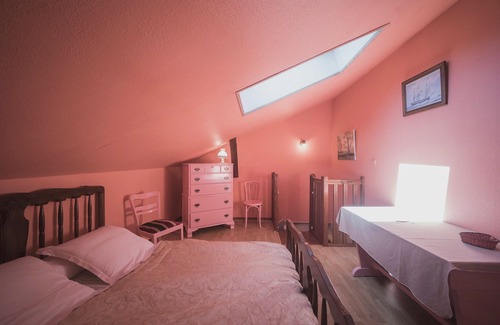 Dombasle-devant-Darney Apartment | Charming flat with barbecue