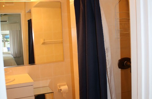 St. Pete Beach Hotel | Gulfside Resort Unit 4